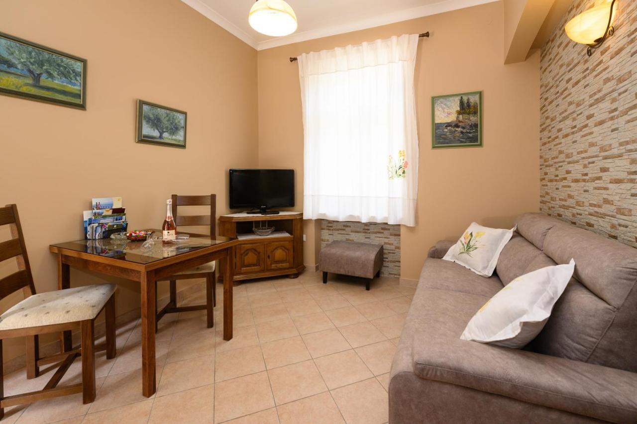 Apartments Villa Salona Опатия Экстерьер фото