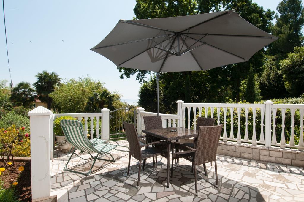 Apartments Villa Salona Опатия Номер фото