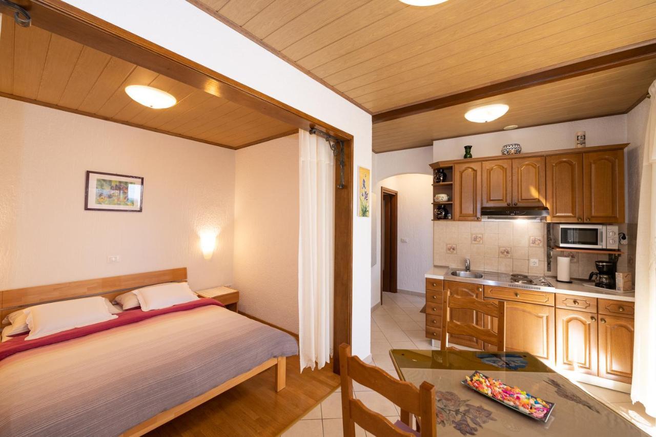 Apartments Villa Salona Опатия Экстерьер фото